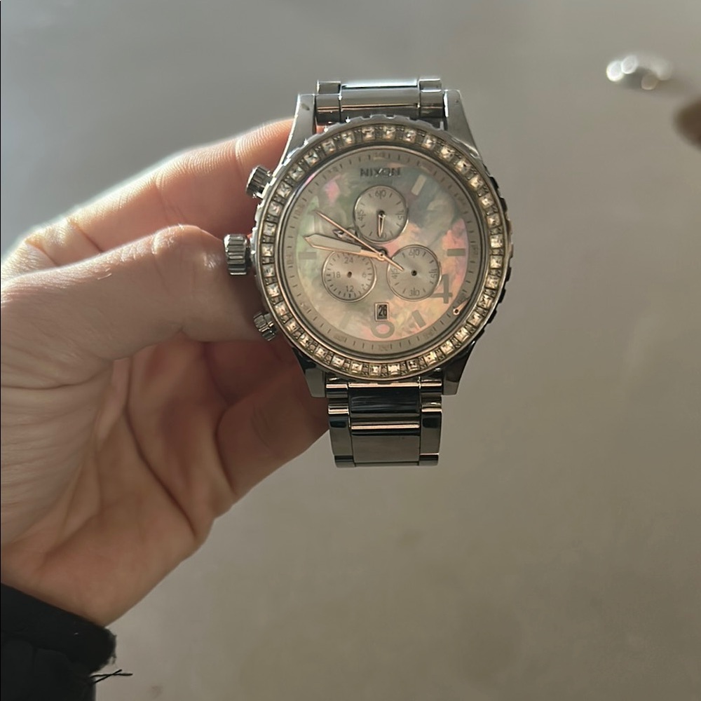 Nixon Silver Metal Watch 42-20